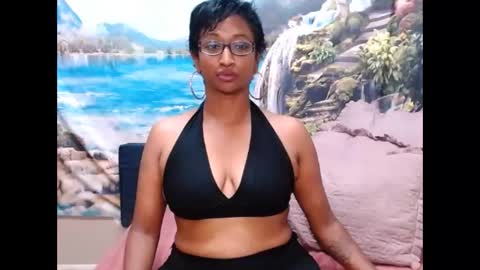 Shreya online show from February 2025 07:19:02 PM