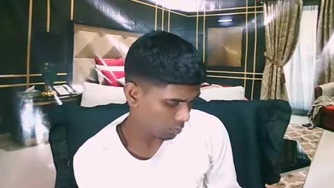 Snapshot of indianthuggin chatting on June 2026 01:09:01 AM BabyFace online show from June 2026 01:09:01 AM