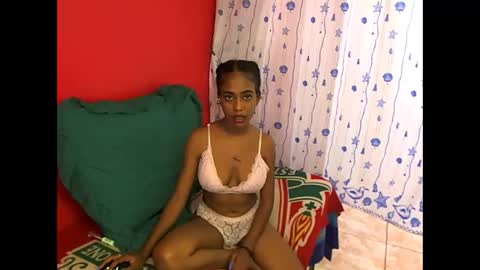 indianvixen07 online show from February 2026 04:05:02 PM