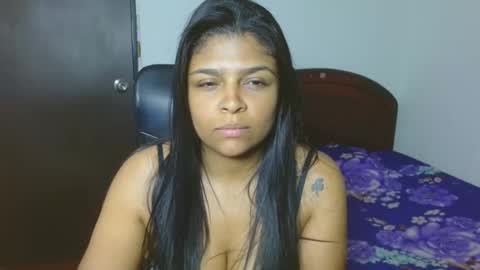 Aleja vallejo online show from December 2024 08:16:01 AM