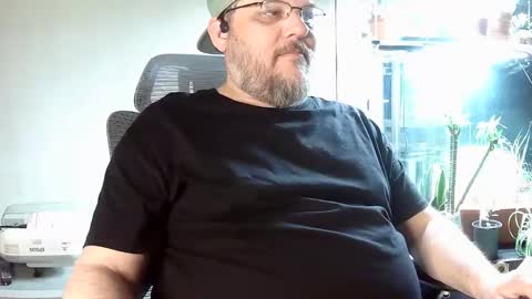 BroLOU online show from April 2026 04:41:01 AM