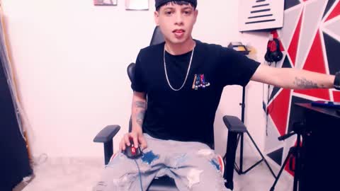 matias online show from December 2025 05:25:01 AM