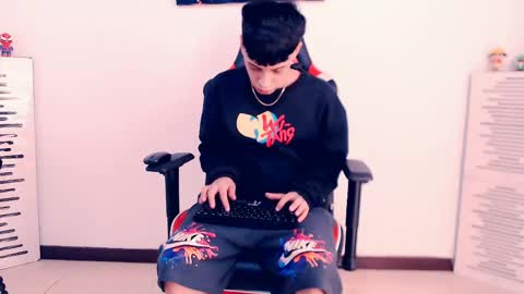 Snapshot of indomitablebeast chatting on April 2026 04:21:02 PM matias online show from April 2026 04:21:02 PM