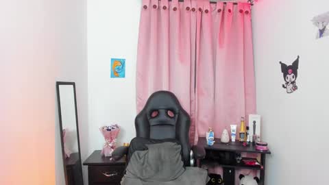 Snapshot of indra_cam chatting on February 2025 09:32:02 AM Diana online show from February 2025 09:32:02 AM