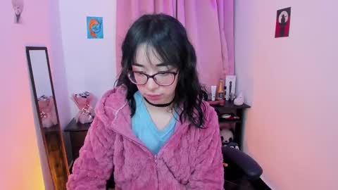 Snapshot of indra_cam chatting on February 2025 10:39:02 AM Diana online show from February 2025 10:39:02 AM