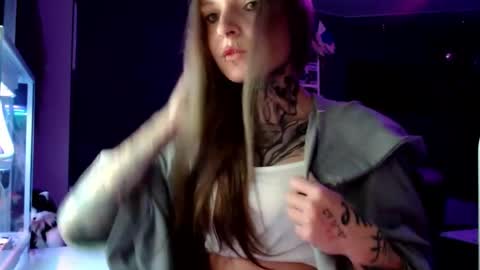 InesDesire online show from January 2025 04:11:01 PM