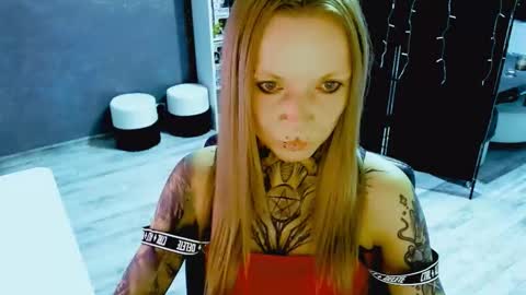 InesDesire online show from October 2025 05:43:01 PM