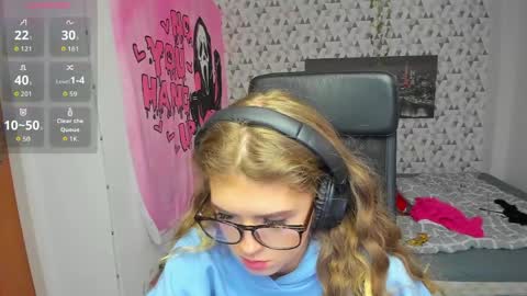 Snapshot of iness_lex chatting on April 2026 07:17:02 AM iness_lex online show from April 2026 07:17:02 AM