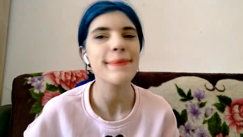 Snapshot of inezbennafield chatting on April 2026 08:08:01 AM Silenora Silya online show from April 2026 08:08:01 AM