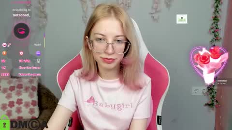 Mia online show from February 2026 03:48:02 PM