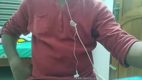 Snapshot of ingloriousuncut chatting on November 2025 01:14:02 PM Inglorious Hairy Uncut online show from November 2025 01:14:02 PM