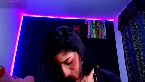 Snapshot of ingrid_zese chatting on April 2026 08:36:01 PM Ingrid Zese online show from April 2026 08:36:01 PM