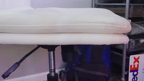 Snapshot of injmolder2 chatting on March 2025 02:44:02 PM Hanging Out online show from March 2025 02:44:02 PM