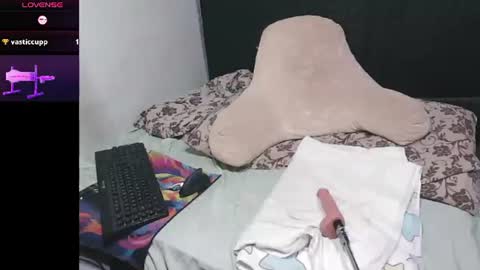 Snapshot of ink_brunette chatting on July 2026 02:04:02 AM ink brunette online show from July 2026 02:04:02 AM