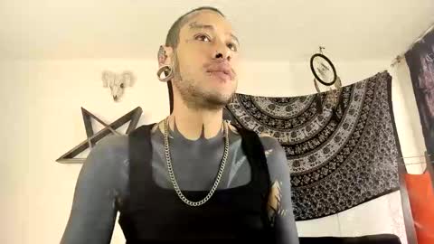 Dani  online show from November 2025 03:03:02 PM