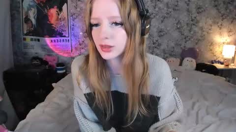 Grace online show from September 2025 07:49:01 PM