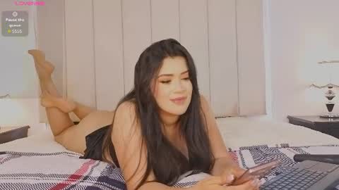 innavolkova online show from June 2026 01:37:01 PM