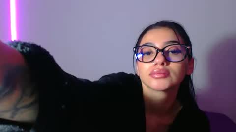 Snapshot of innocent_fox chatting on February 2026 12:38:02 AM Abril online show from February 2026 12:38:02 AM