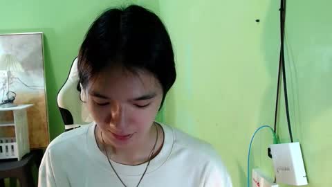 Reign online show from November 2025 09:18:01 PM