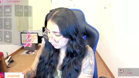 Snapshot of innocentchurchgirlll chatting on April 2026 02:45:01 AM Luna online show from April 2026 02:45:01 AM