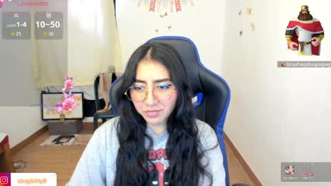 Snapshot of innocentchurchgirlll chatting on April 2026 09:15:01 PM Luna online show from April 2026 09:15:01 PM