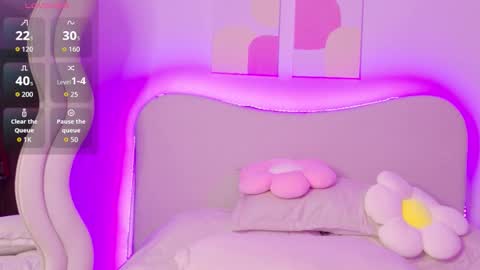 SELENA  online show from November 2025 09:02:01 PM