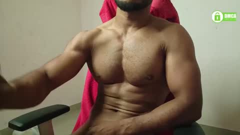 Snapshot of insanestud_miles chatting on February 2025 05:15:01 PM Miles online show from February 2025 05:15:01 PM