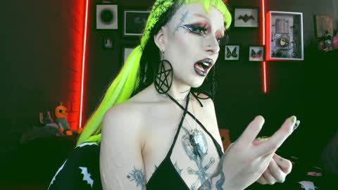   SANIA  online show from December 2024 04:49:02 PM