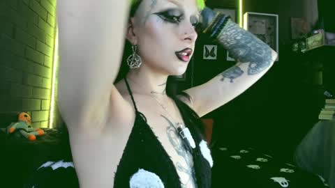   SANIA  online show from December 2024 05:21:02 PM