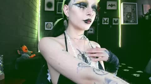   SANIA  online show from February 2025 03:41:02 PM