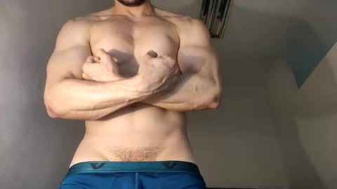 INSTAGRAM  camilodlx online show from April 2026 09:39:33 PM