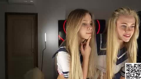 Sully and Kate online show from October 2025 05:24:02 PM