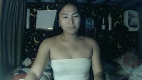 MAXINE online show from April 2026 04:41:02 PM