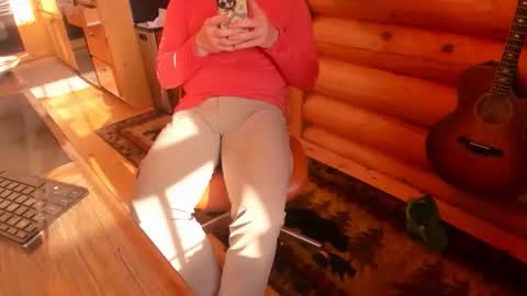 Snapshot of inthebuttbob chatting on March 2026 10:25:01 PM inthebuttbob online show from March 2026 10:25:01 PM