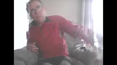 Snapshot of inthemood63 chatting on December 2024 12:04:01 PM inthemood63 online show from December 2024 12:04:01 PM