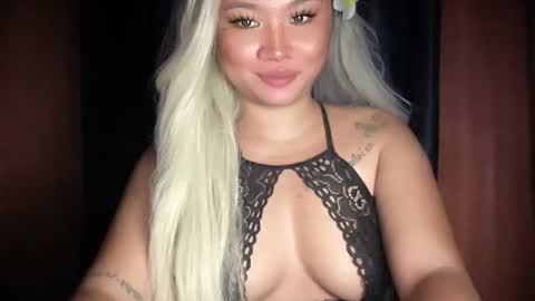 Snapshot of into_the_nightxxx chatting on March 2026 06:24:02 PM KATH online show from March 2026 06:24:02 PM