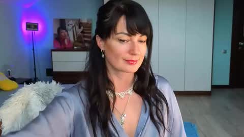 Snapshot of iracherrynow chatting on November 2025 12:48:02 PM iracherrynow online show from November 2025 12:48:02 PM