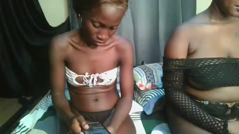 Snapshot of irahhottie chatting on February 2025 05:14:02 AM irrah online show from February 2025 05:14:02 AM