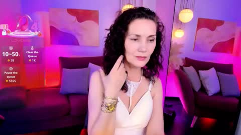 Snapshot of irene_marlow chatting on October 2025 06:03:02 AM Irene online show from October 2025 06:03:02 AM