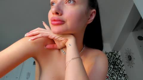 Ir s room online show from January 2025 08:52:01 AM