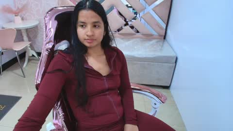 Irina  online show from April 2026 07:09:02 PM
