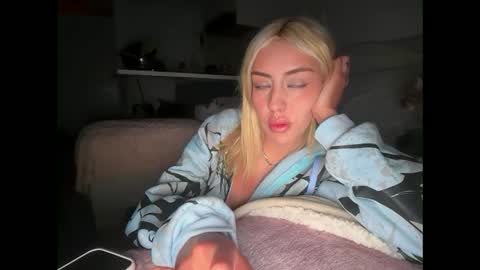 Snapshot of irinanovnahs chatting on April 2026 05:05:01 AM Im Irina online show from April 2026 05:05:01 AM
