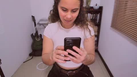 Snapshot of irinastephann chatting on April 2026 05:27:01 AM irina online show from April 2026 05:27:01 AM
