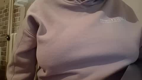 Snapshot of irinnak chatting on February 2025 08:09:01 PM IrinnaK online show from February 2025 08:09:01 PM