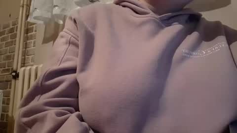 Snapshot of irinnak chatting on February 2025 03:42:02 PM IrinnaK online show from February 2025 03:42:02 PM