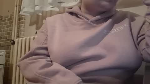 Snapshot of irinnak chatting on February 2025 06:53:01 PM IrinnaK online show from February 2025 06:53:01 PM