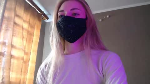 Lily online show from September 2025 11:56:02 AM