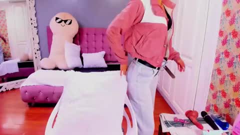 Iris online show from January 2025 10:27:02 AM