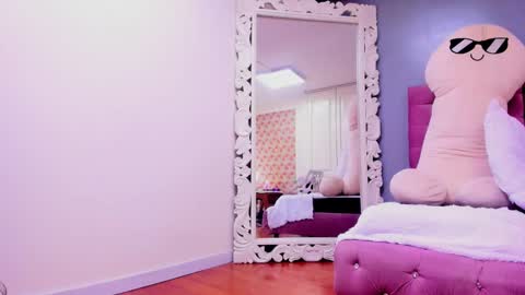 Iris online show from January 2025 01:28:01 PM