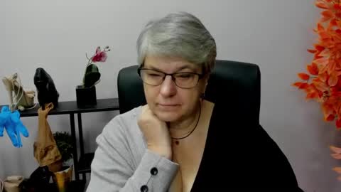 I R I S online show from December 2024 08:09:01 AM